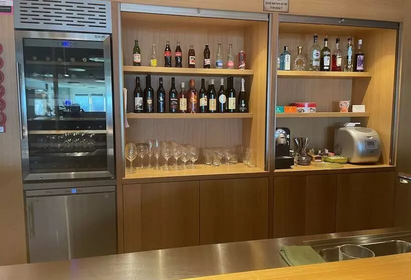 Fotos del hotel Lausanne Youth Hostel Jeunotel:  3