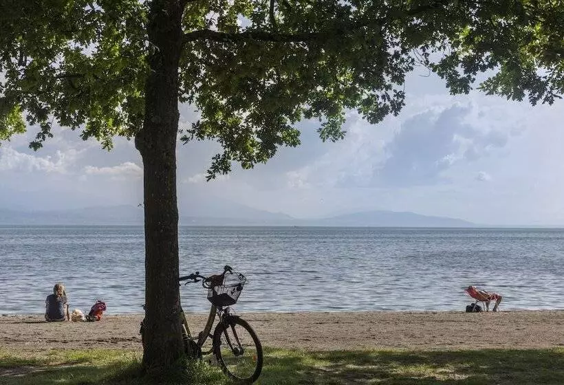 Fotos del hotel Lausanne Youth Hostel Jeunotel:  19