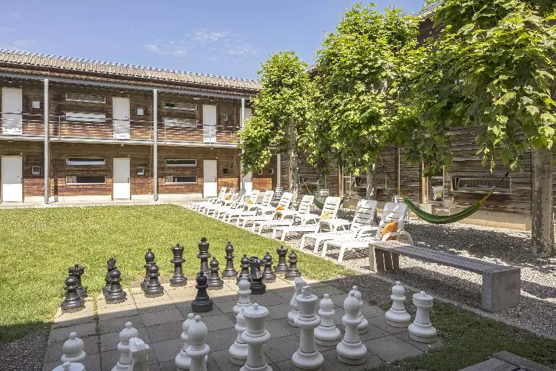 Fotos del hotel Lausanne Youth Hostel Jeunotel:  21