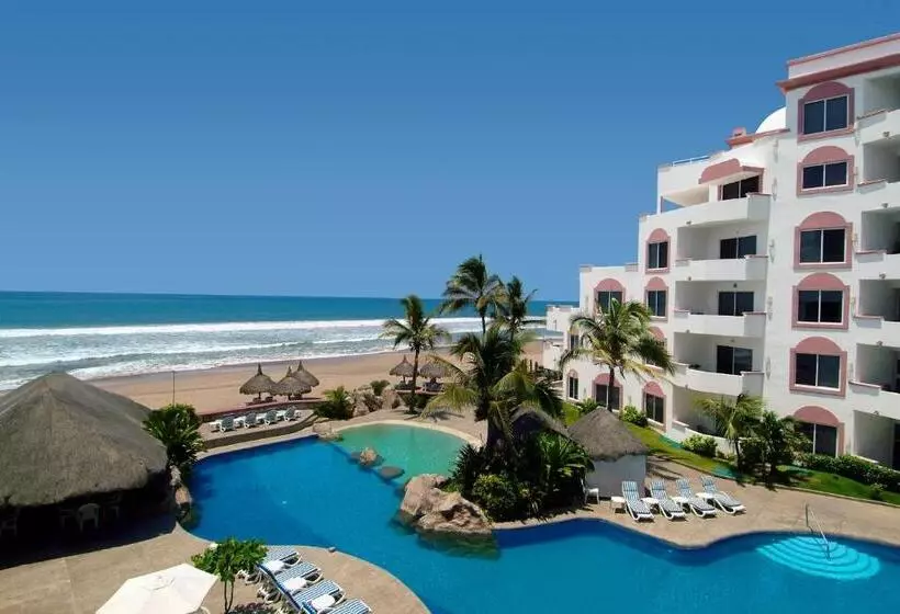 Fotos del hotel Costa Bonita Condominium & Beach Resort:  10