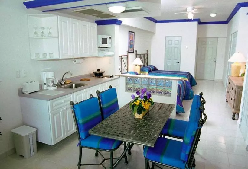 Fotos del hotel Costa Bonita Condominium & Beach Resort:  5