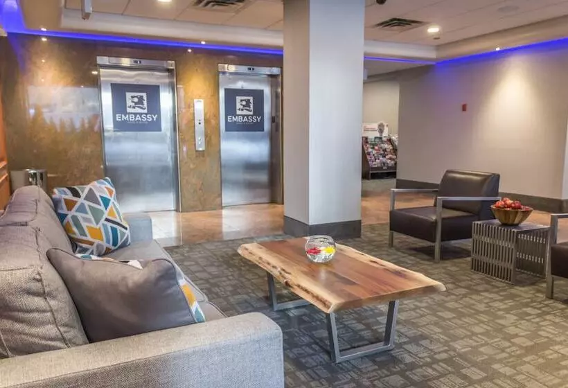 Fotos del hotel Ottawa Embassy  & Suites:  2