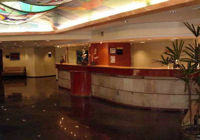 Fotos del hotel Torres Lindavista:  2