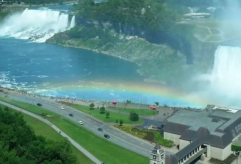 Fotos del hotel Tower Hotel At Fallsview:  4