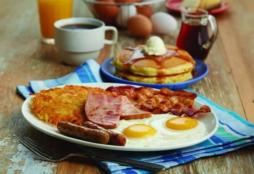 Fotos del hotel Tower Hotel At Fallsview:  2