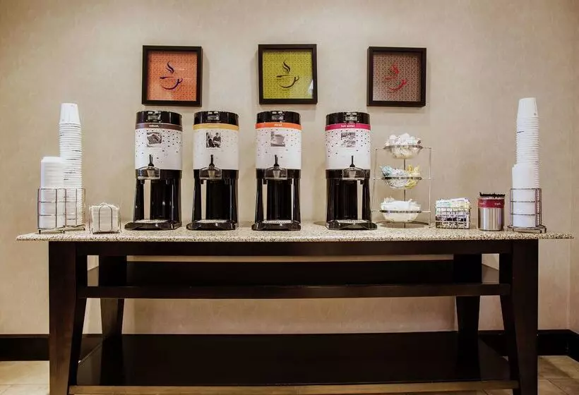 Fotos del hotel Hampton Inn Torreon Airport-galerias:  8