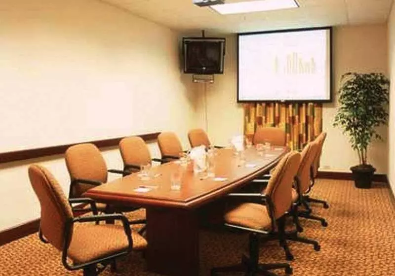 Fotos del hotel Hampton Inn Torreon Airport-galerias:  14