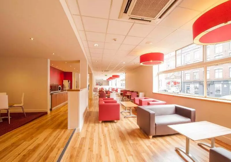 Fotos del hotel Travelodge Manchester Central:  8