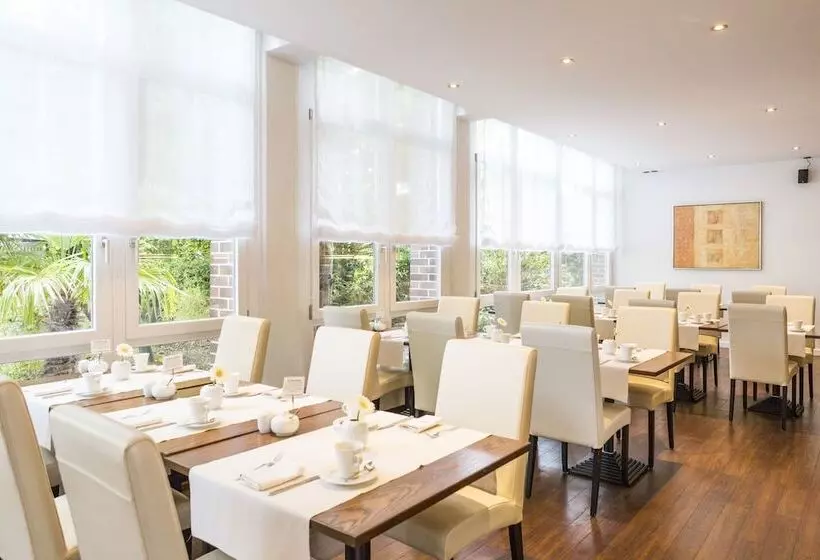 Fotos del hotel Auszeit  Düsseldorf  Das Frühstücks  Partner Of Sorat S:  14