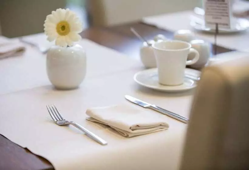 Fotos del hotel Auszeit  Düsseldorf  Das Frühstücks  Partner Of Sorat S:  22