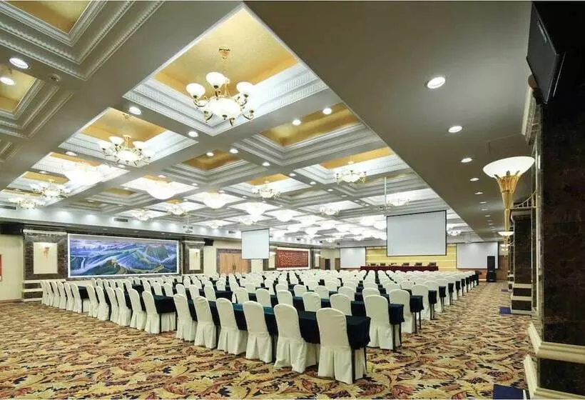 Fotos del hotel Economic Trade Hotel:  9