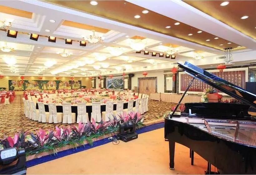 Fotos del hotel Economic Trade Hotel:  7