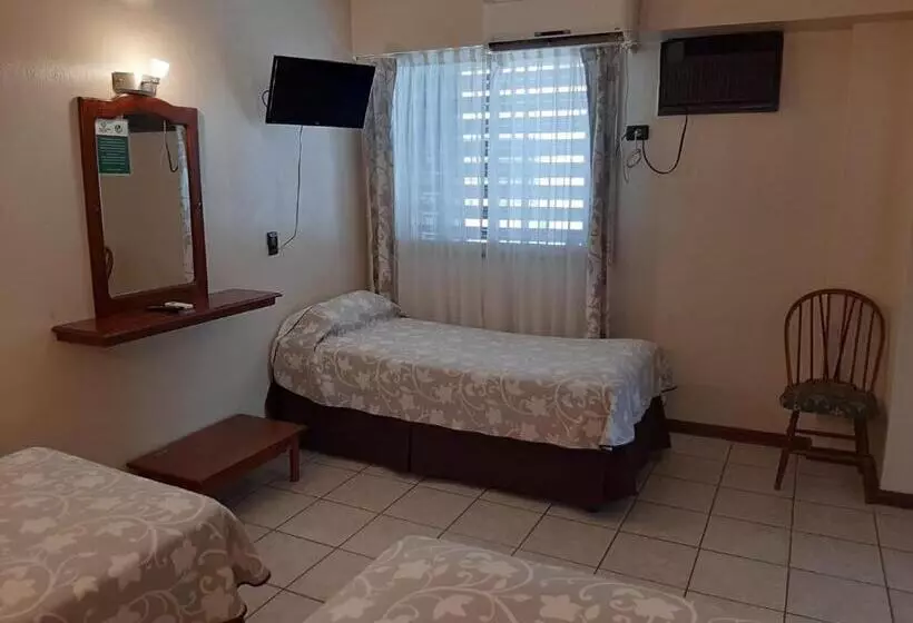 Fotos del hotel Esmeralda Palace:  8