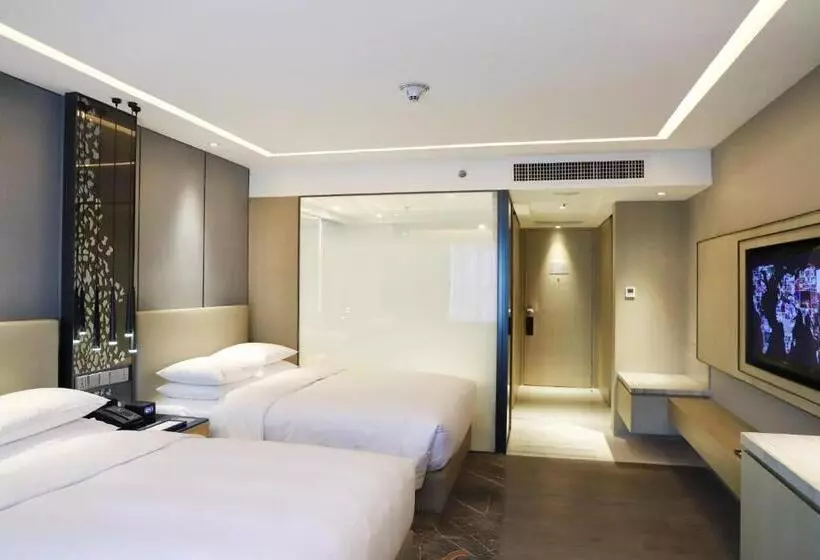 Renaissance Shenzhen Luohu