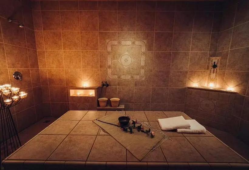 Pohorje Village Resort Wellness & Spa Bolfenk Pohorje Village Resort Wellness & Spa Bolfenk