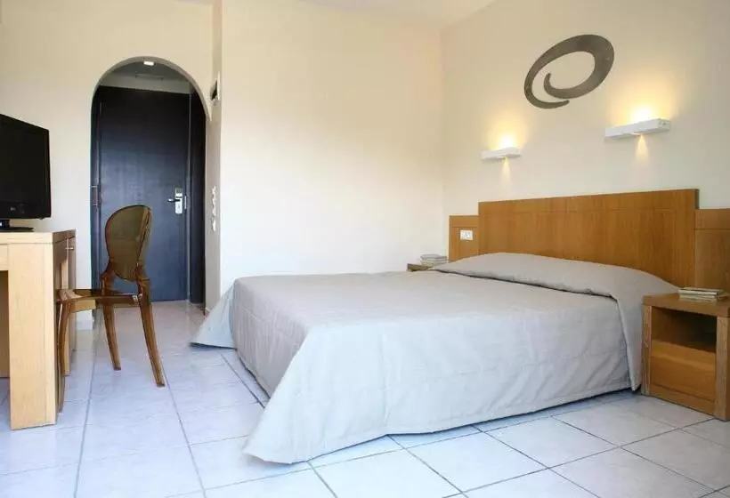 Fotos del hotel Golden Beach:  4