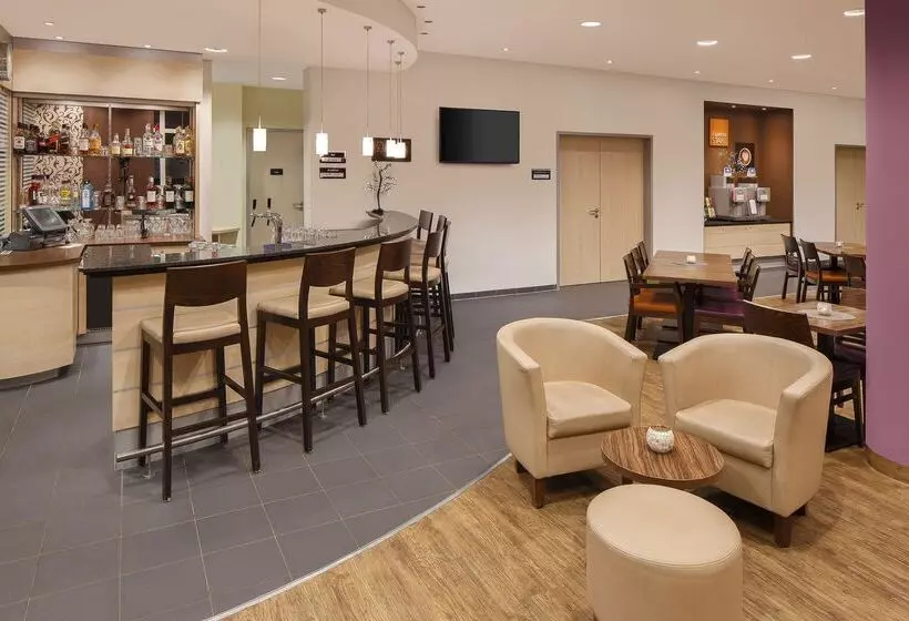 Fotos del hotel Holiday Inn Express Duesseldorf City Nord, An Ihg:  3