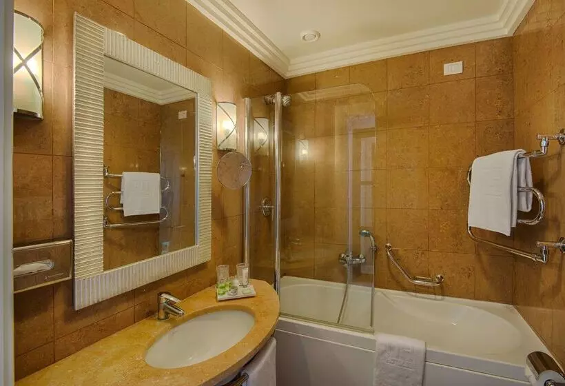 Fotos del hotel Nh Catania Parco Degli Aragonesi:  39