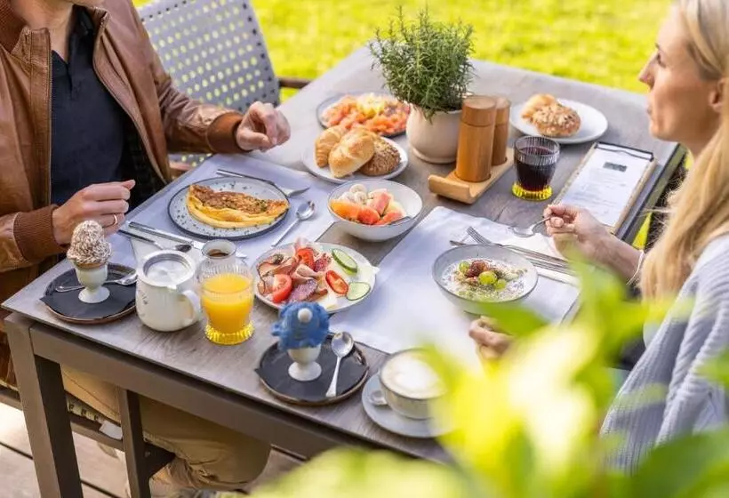 Fotos del hotel Seevilla Wolfgangsee:  19