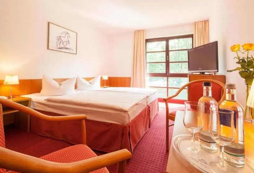 Fotos del hotel Kim  Im Park:  25