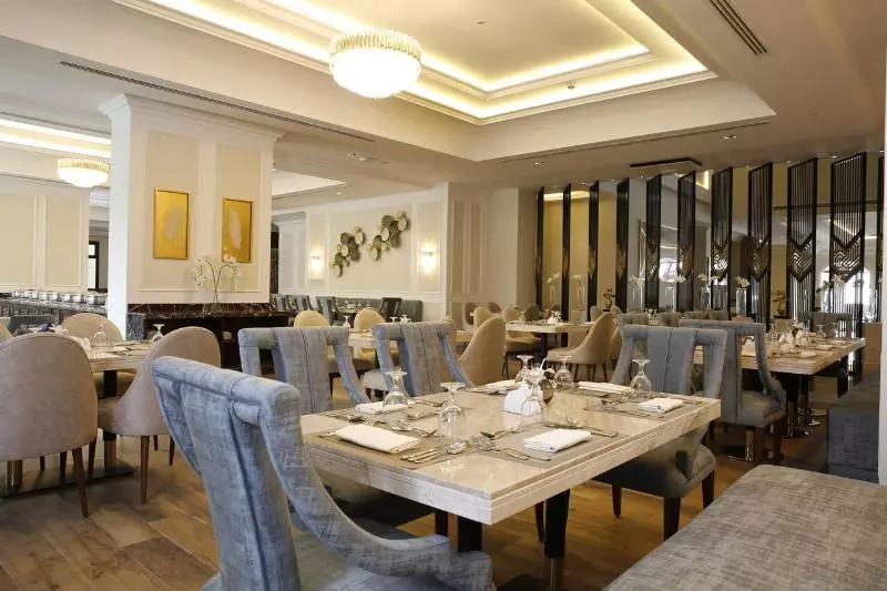Fotos del hotel Vittori Palace Hotel And Residences:  8