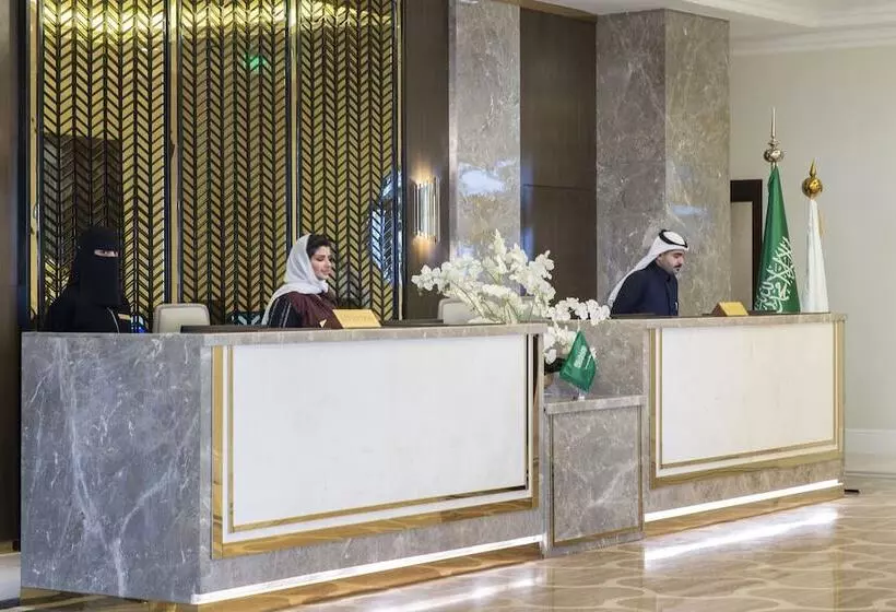 Fotos del hotel Vittori Palace Hotel And Residences:  5