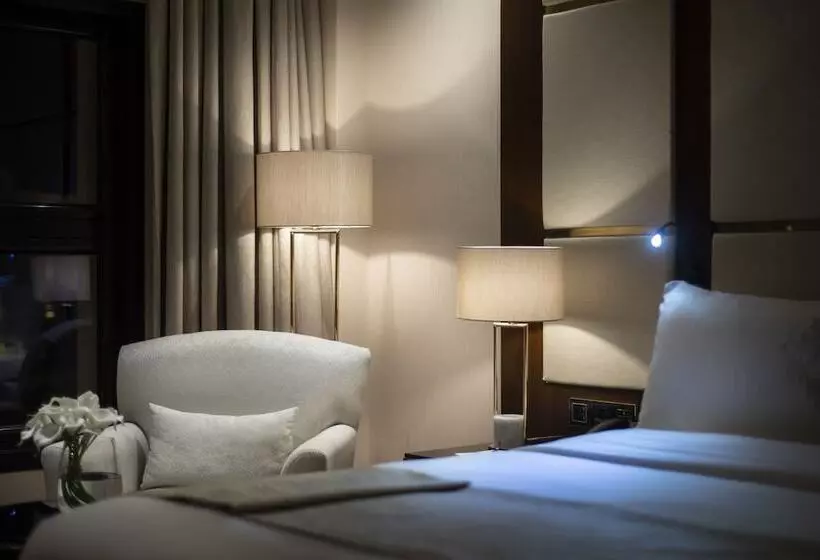 Fotos del hotel Vittori Palace Hotel And Residences:  21