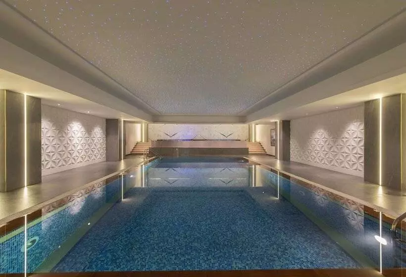 Fotos del hotel Vittori Palace Hotel And Residences:  14