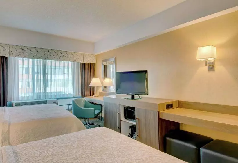 Fotos del hotel Hampton Inn & Suites Boston Crosstown Center:  15