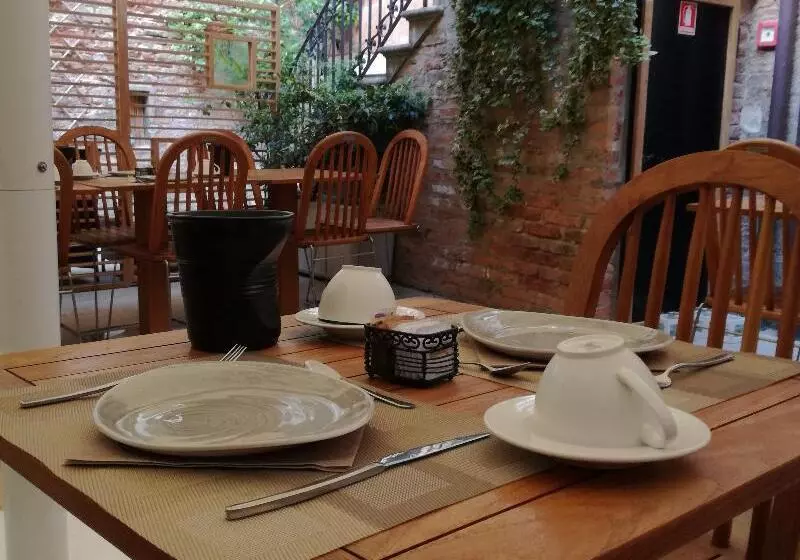 Fotos del hotel Locanda La Corte:  21