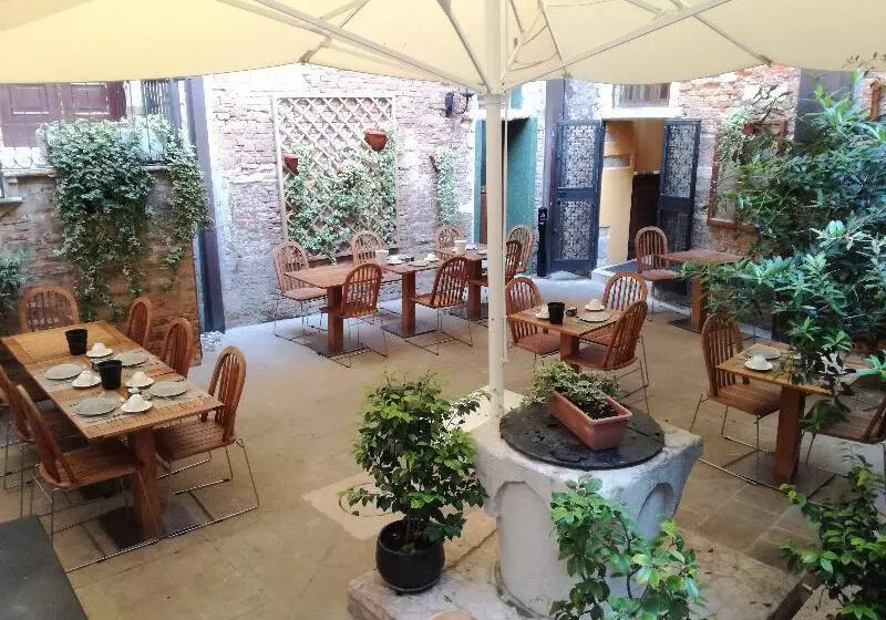 Fotos del hotel Locanda La Corte:  16