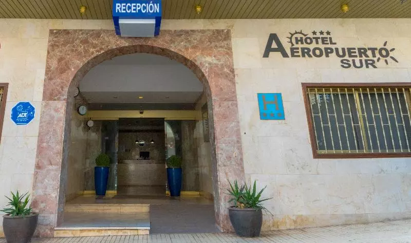 Fotos del hotel Aeropuerto Sur:  17