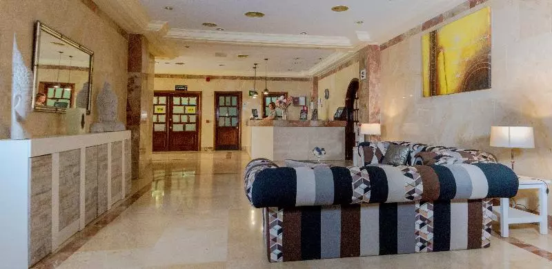 Fotos del hotel Aeropuerto Sur:  13