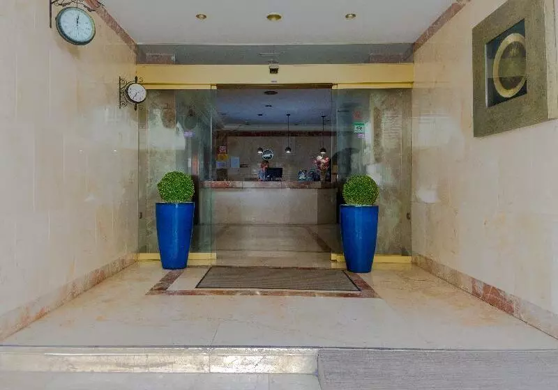 Fotos del hotel Aeropuerto Sur:  18