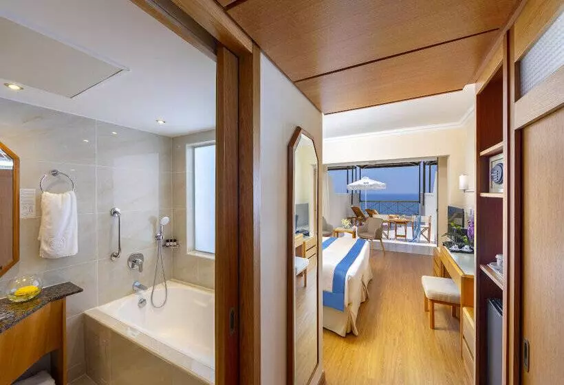 Fotos del hotel Constantinou Bros Athena Beach:  24