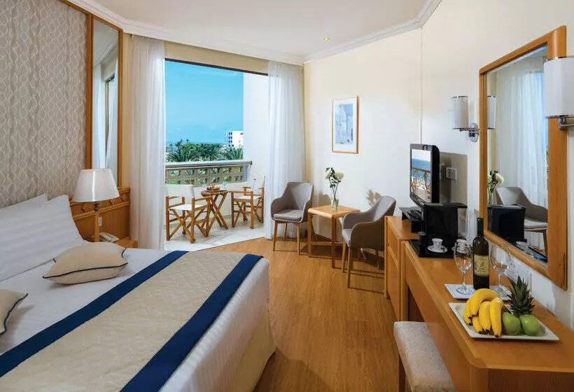 Fotos del hotel Constantinou Bros Athena Beach:  10