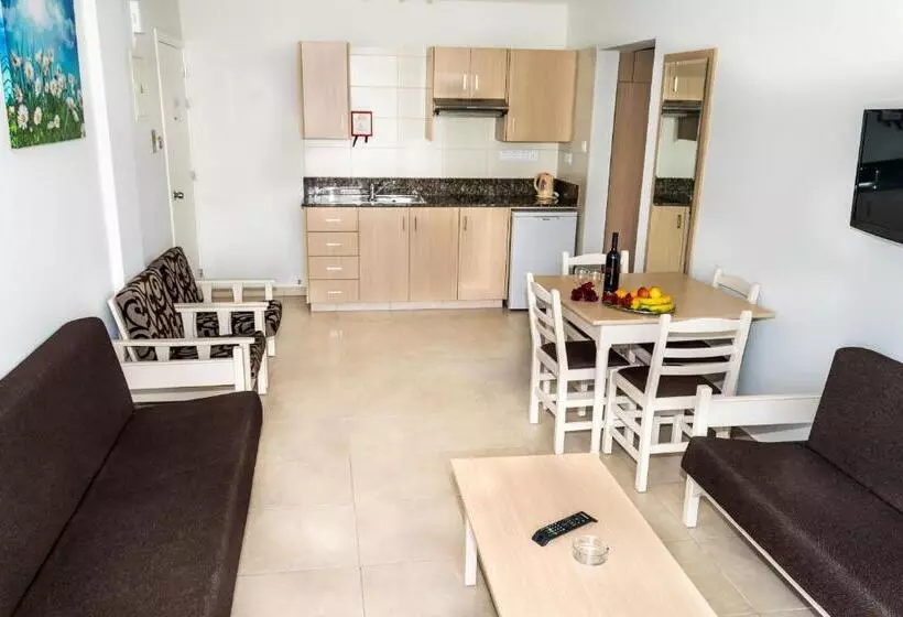 Fotos del hotel Christabelle Hotel Apartments:  7