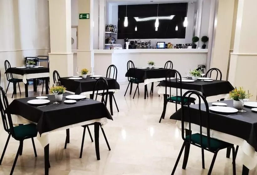 Fotos del hotel Ciudad De Navalcarnero:  4