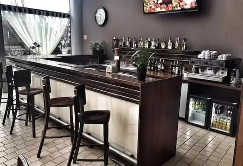 Fotos del hotel Interhouse:  4