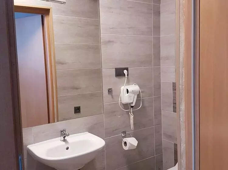 Fotos del hotel Interhouse:  15