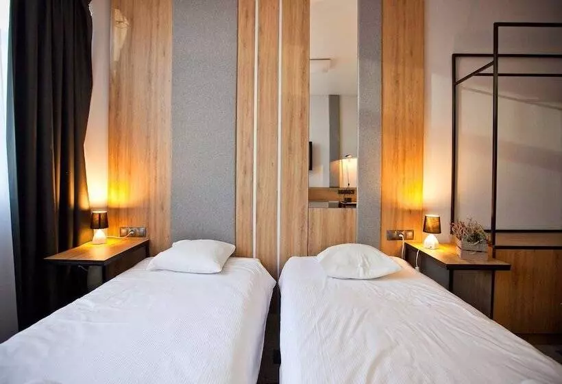 Fotos del hotel Interhouse:  16