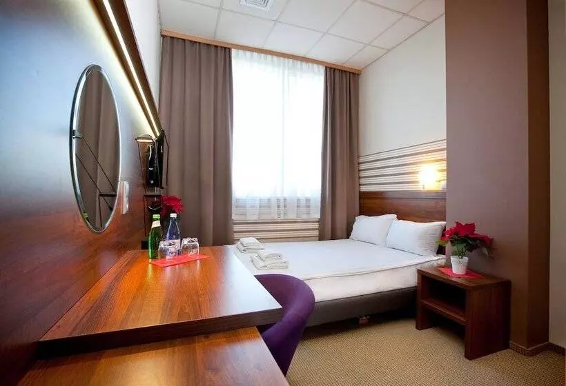 Fotos del hotel Interhouse:  10