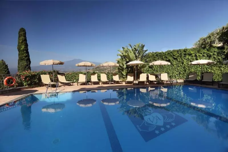 Fotos del hotel Villa Angela:  2