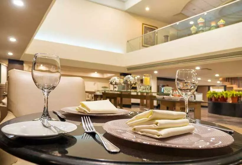 Fotos del hotel Ms Milenium Monterrey Curio Collection By Hilton:  5