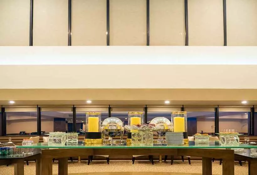 Fotos del hotel Ms Milenium Monterrey Curio Collection By Hilton:  25