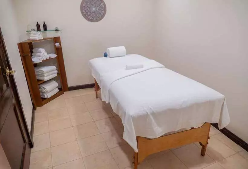 Fotos del hotel Ms Milenium Monterrey Curio Collection By Hilton:  20