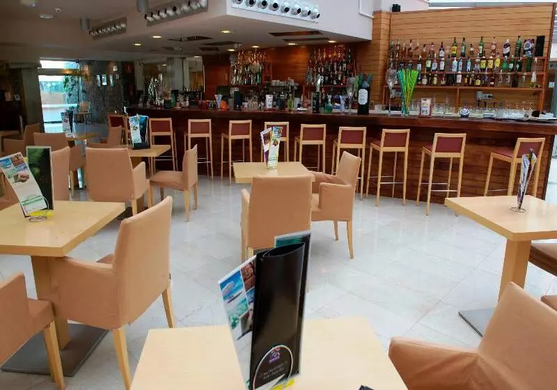 Fotos del hotel Morasol Suites:  12