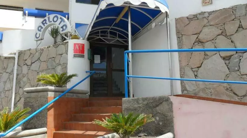 Fotos del hotel Apartamentos Carlota:  15