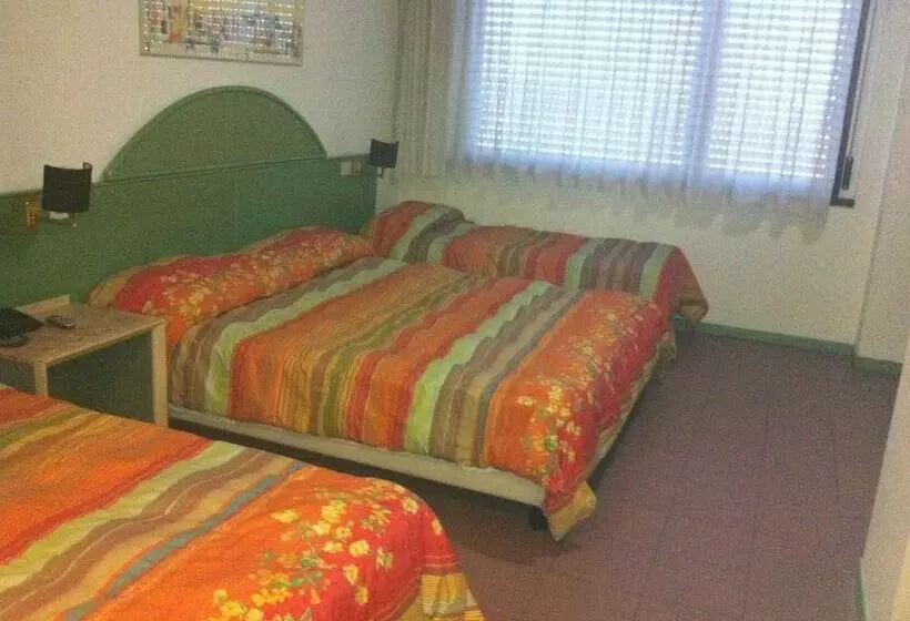 Fotos del hotel Arcadia:  7