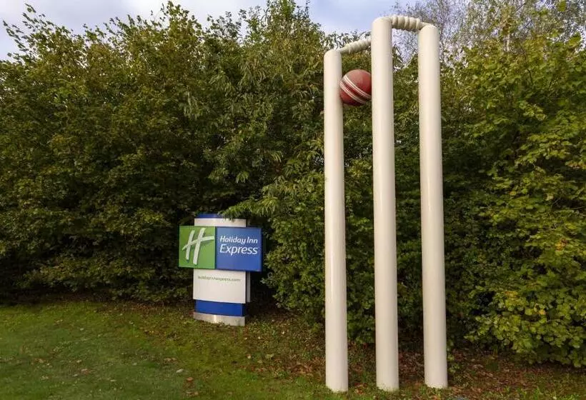 Fotos del hotel Holiday Inn Express Southampton - M27, J7, An Ihg:  3